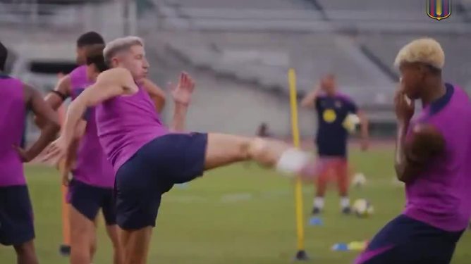 开云app登录-Scout焦点对战，莱万多夫斯基与30激战雄鹿分钟，锐不可当胜负难料！-开云app登录